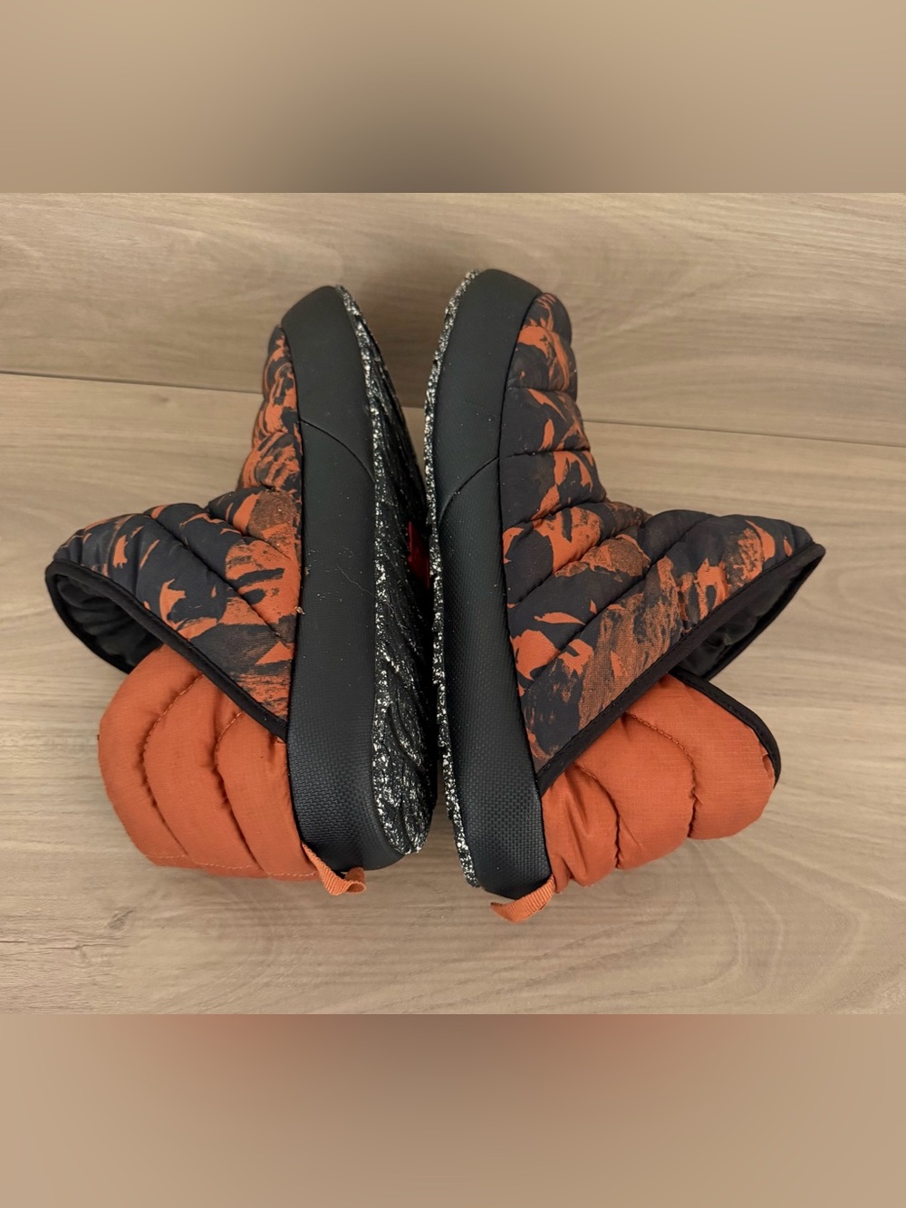The North Face Thermoball Traction Bootie Slipper Shoe Brown Black Men's Size 9 - Picture 6 of 8